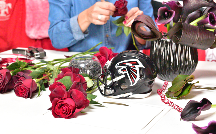 How to Make Super Bowl Flower Arrangements (Falcons)