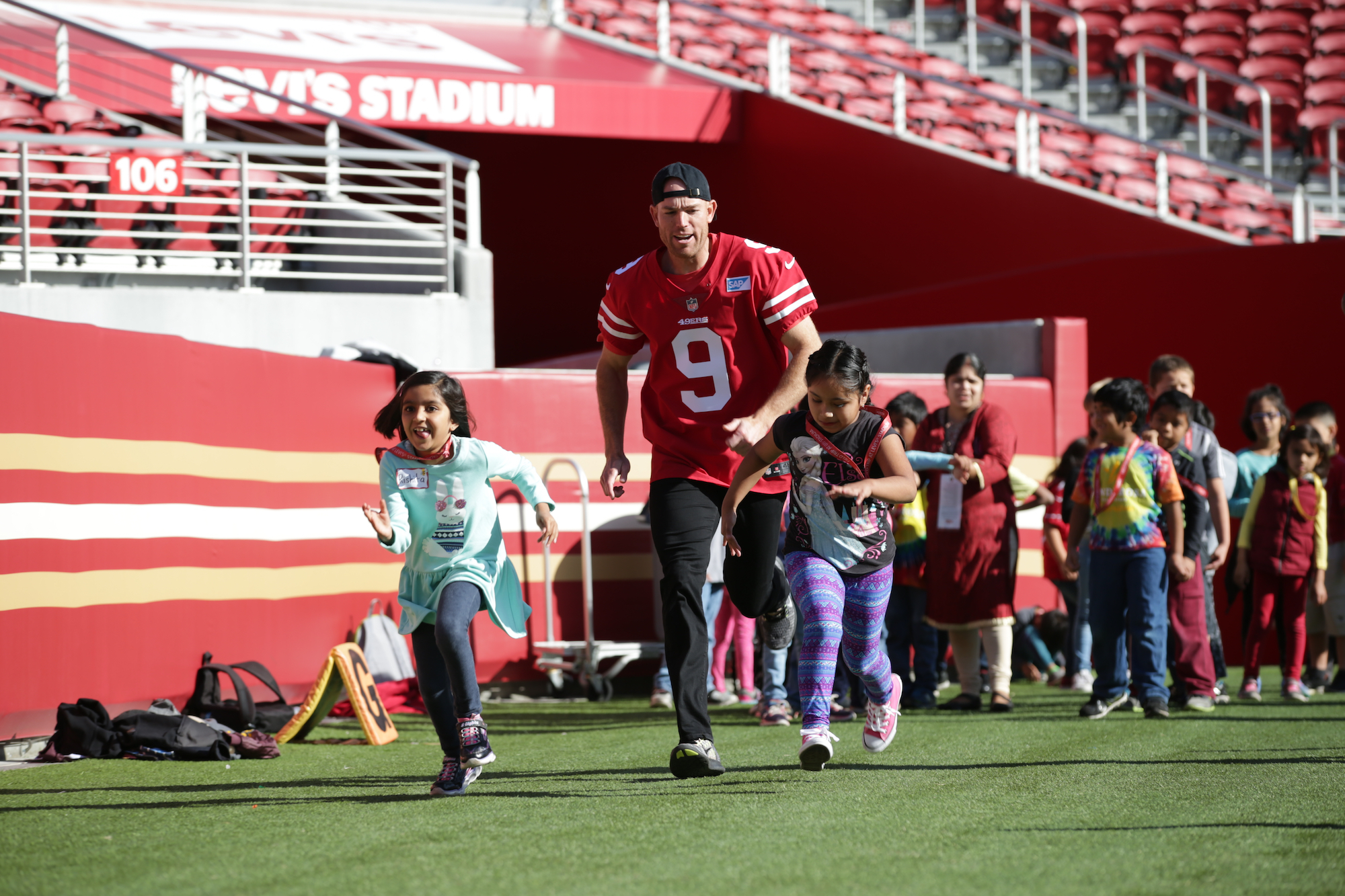 Under the Helmet: Walter Payton Man of the Year Nominee Robbie Gould