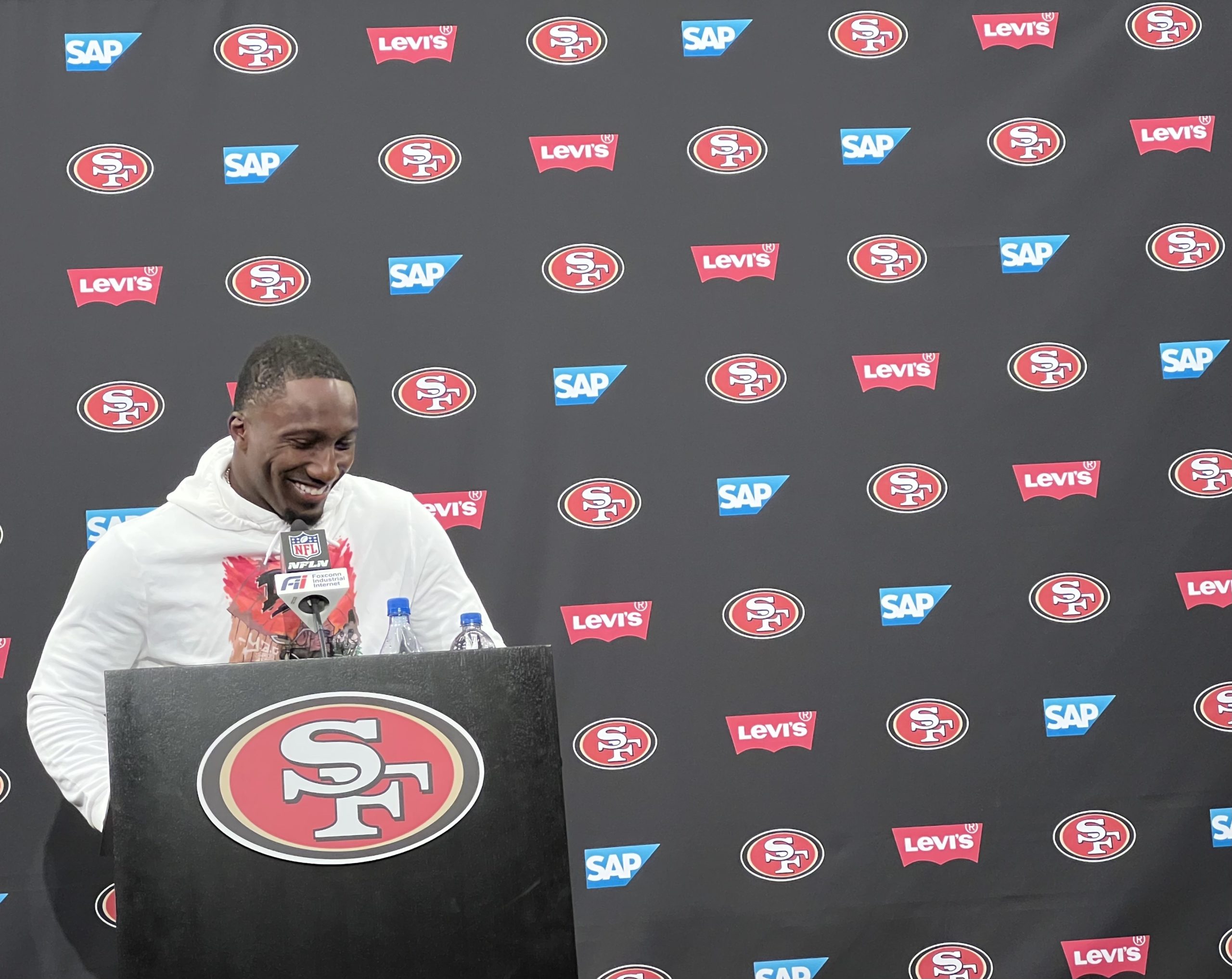 We Do Talk About Deebo: Samuel, 49ers Agree to Three-Year Extension