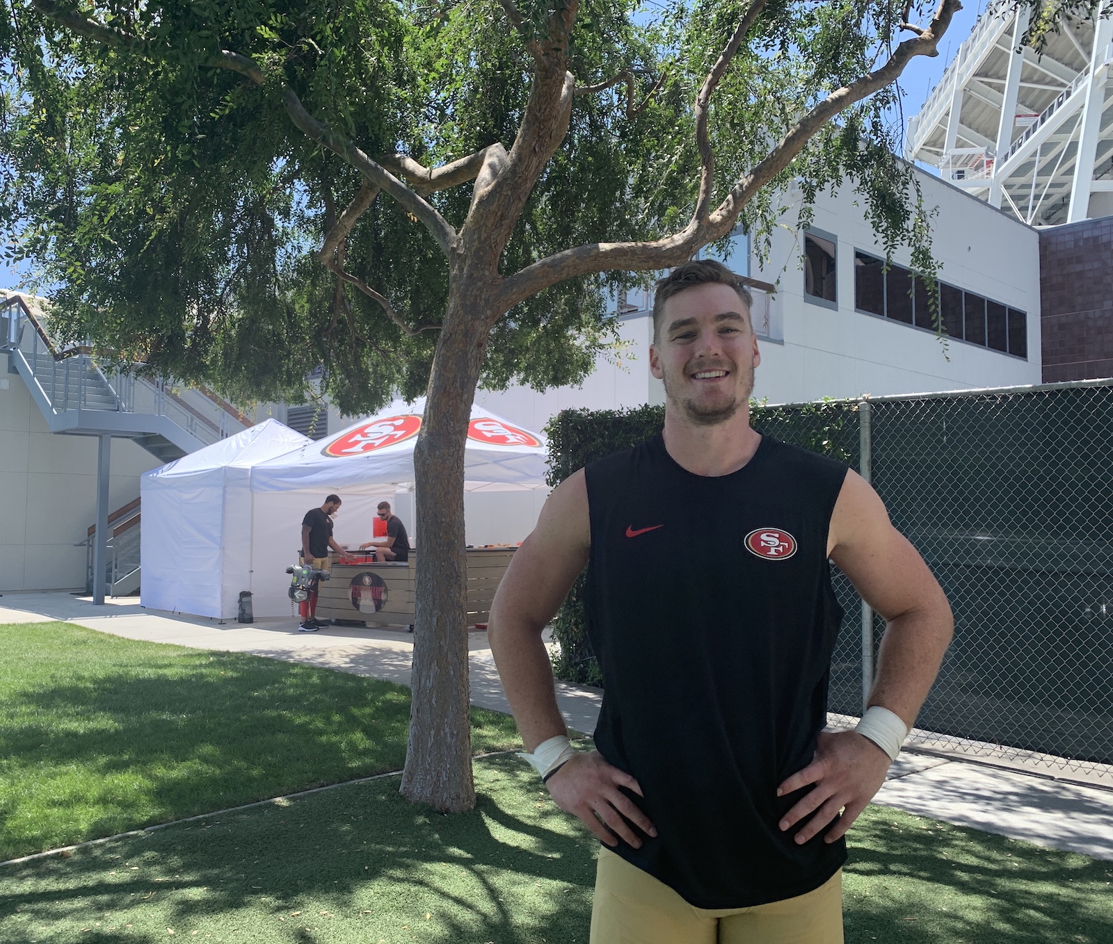5 Fun Facts With 49ers Tight End Ross Dwelley Fangirl Sports Network