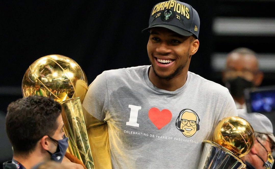 5 Fun Facts about Giannis Antetokounmpo - Fangirl Sports ...