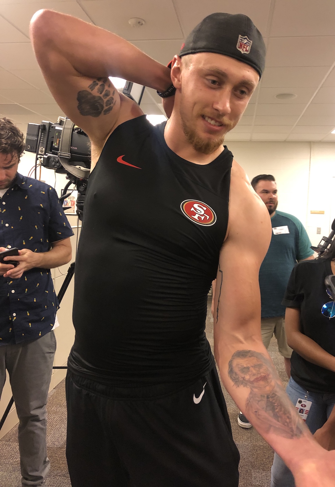 49ers TE George Kittle fined $13,659 for T-shirt reveal during win over  Cowboys